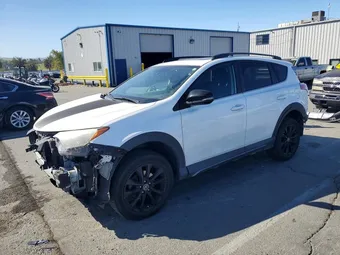 2018 Toyota RAV4 2T3RFREV3JW697420 Lot 61606006