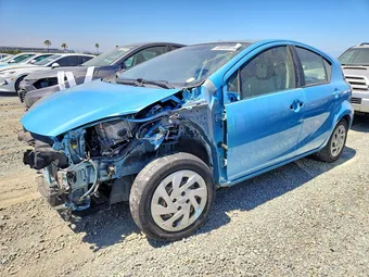 2016 Toyota Prius C JTDKDTB33G1126167