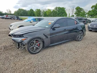 2019 Alfa Romeo ZARFANBN4K7608200