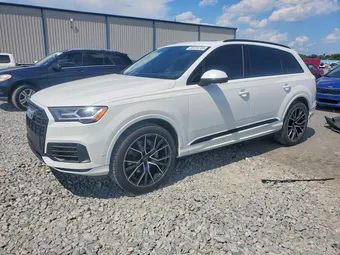 2021 Audi Q7 WA1LXAF75MD017081