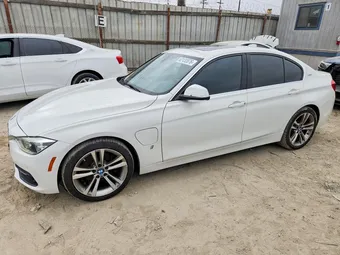 2017 BMW 3 Series WBA8E1C53HK480002