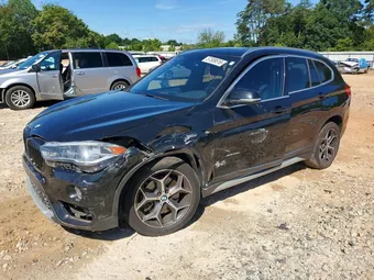2017 BMW X1 WBXHT3C39H5F67894