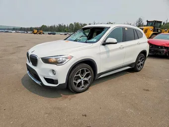 2018 BMW X1 WBXHT3C34J3H30484