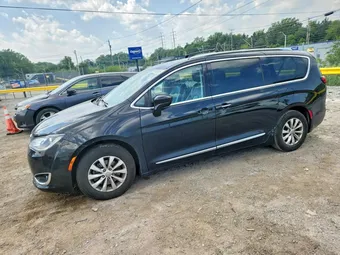 2019 Chrysler Pacifica 2C4RC1BG7KR596909 Lot 59728526