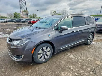 2018 Chrysler Pacifica 2C4RC1N78JR159138 Lot 49712036
