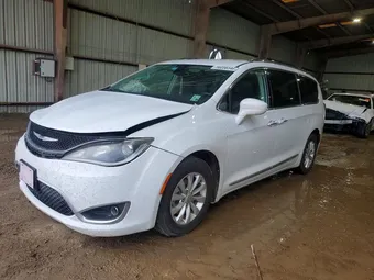 2019 Chrysler Pacifica 2C4RC1BG2KR680457 Lot 56058346