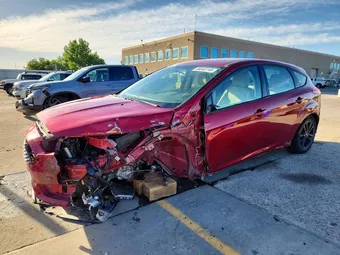 2017 Ford Focus 1FADP3K2XHL205614