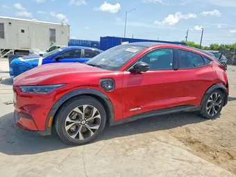 2023 Ford Mustang Mach-E 3FMTK3SU0PMB05813