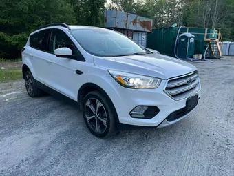 2018 Ford Escape 1FMCU9HD0JUA68382