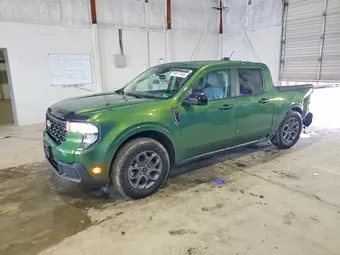 2025 Ford Maverick 3FTTW8H37SRB23192