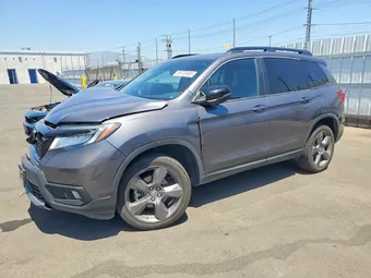 2021 Honda Passport 5FNYF8H91MB041313