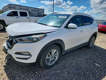 2016 Hyundai Tucson KM8J3CA48GU065482