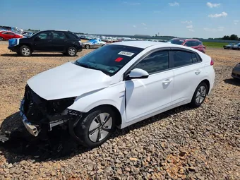 2018 Hyundai Ioniq KMHC65LCXJU075731