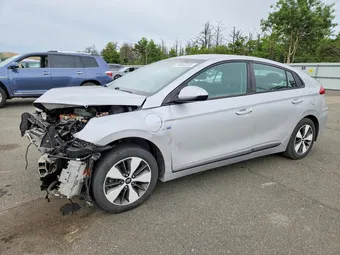 2019 Hyundai Ioniq KMHC65LD3KU144348