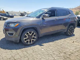2019 Jeep Compass 3C4NJCCB2KT615074