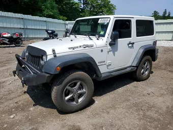 2015 Jeep Wrangler 1C4AJWAGXFL529916