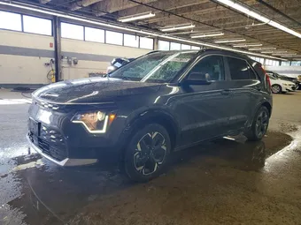 2023 Kia Niro EV KNDCR3L14P5075144