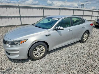 2016 Kia Optima 5XXGT4L31GG015442
