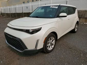 2023 Kia Soul KNDJ23AU5P7852363