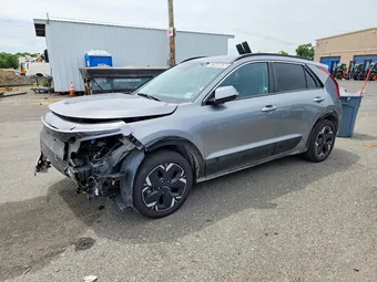 2023 Kia Niro KNDCR3L1XP5049034