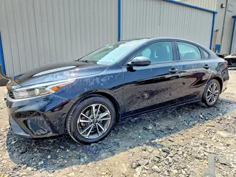 2023 Kia Forte 3KPF24AD9PE573588 Lot 61297646