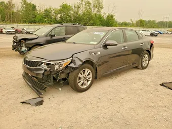 2017 Kia Optima KNAGT4L36H5142075
