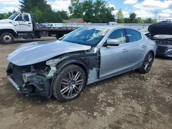 2015 Maserati Ghibli ZAM57RTA3F1134557