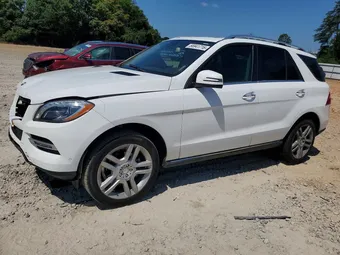 2015 Mercedes-Benz M-Class 4JGDA5JB1FA575234
