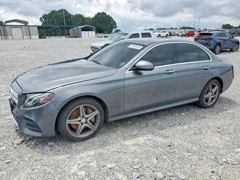 2017 Mercedes-Benz E-Class WDDZF4KB0HA029330