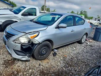 2019 Nissan Versa 3N1CN7AP7KL814450