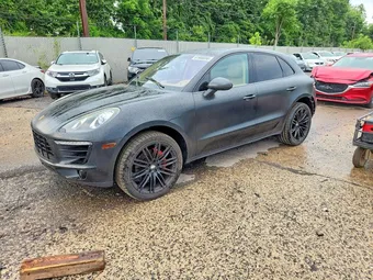 2015 Porsche Macan WP1AB2A55FLB60496