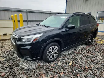2021 Subaru Forester JF2SKAFCXMH577671