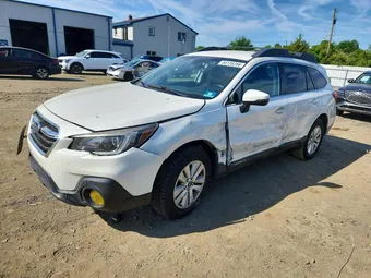 2018 Subaru Outback 4S4BSAFC9J3373401