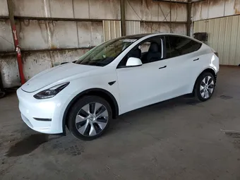 2023 Tesla Model Y 7SAYGDED6PF946300