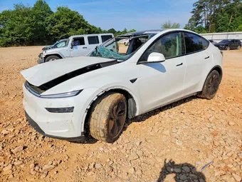 2026 Tesla Model Y 7SAYGDED1TA431518
