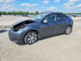 2022 Tesla Model Y 7SAYGAEEXNF383417