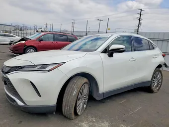 2022 Toyota Venza JTEAAAAH3NJ105026
