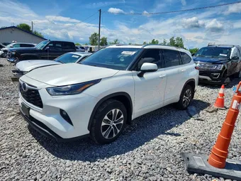 2021 Toyota Highlander 5TDGZRBH6MS541925 Lot 57440576