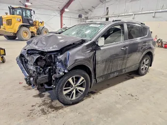 2018 Toyota RAV4 JTMRFREV8JJ257076 Lot 57335266