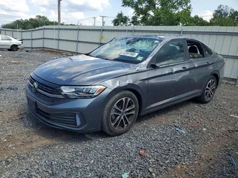 2023 Volkswagen Jetta 3VWBM7BU1PM018131