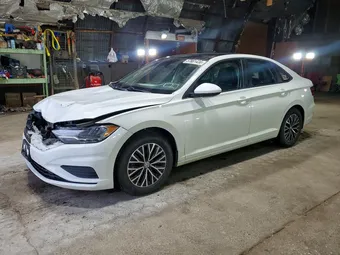 2019 Volkswagen Jetta 3VWC57BU1KM234037