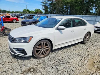 2017 Volkswagen Passat 1VWDT7A35HC033593 Lot 56894616