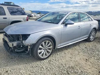 2018 Audi A4 WAUKMAF42JA224425