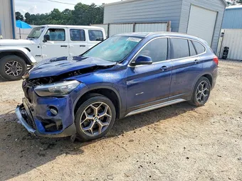 2018 BMW X1 WBXHU7C39J5H45281
