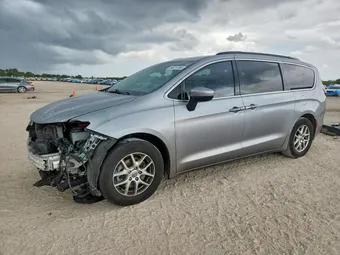 2021 Chrysler Voyager 2C4RC1DG3MR525819