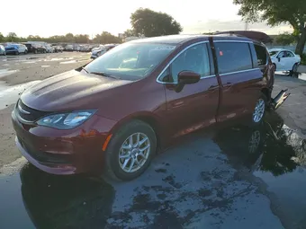 2022 Chrysler Voyager 2C4RC1CG0NR159319