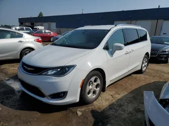 2017 Chrysler Pacifica 2C4RC1EG3HR560610 Lot 66078495