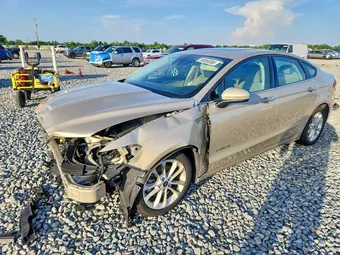 2019 Ford Fusion 3FA6P0LU5KR118610 Lot 59856306