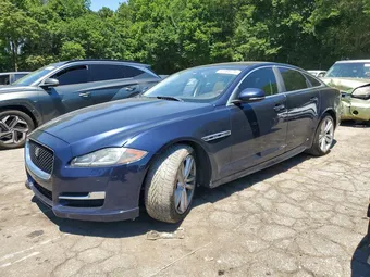 2017 Jaguar XJ-Series SAJWA1C76H8W10554
