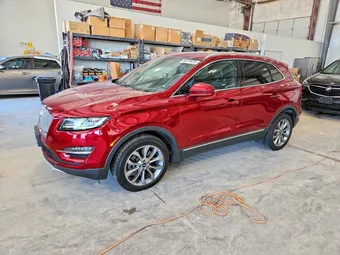 2019 Lincoln MKC 5LMCJ2D95KUL18585